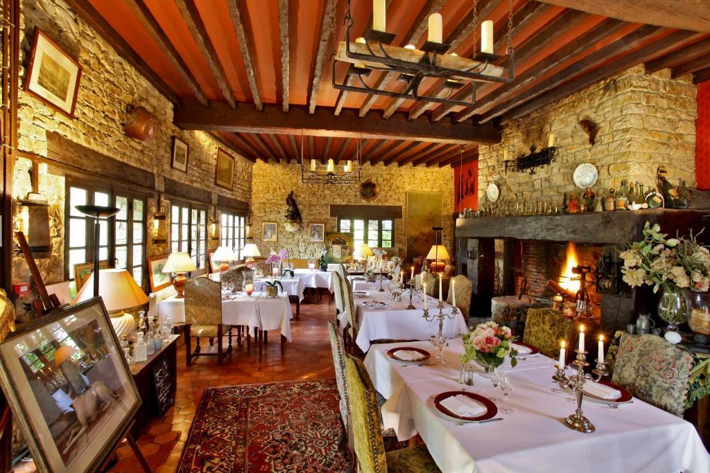 Auberge de L'Étang Bleu Vieux-Mareuil Habitación foto
